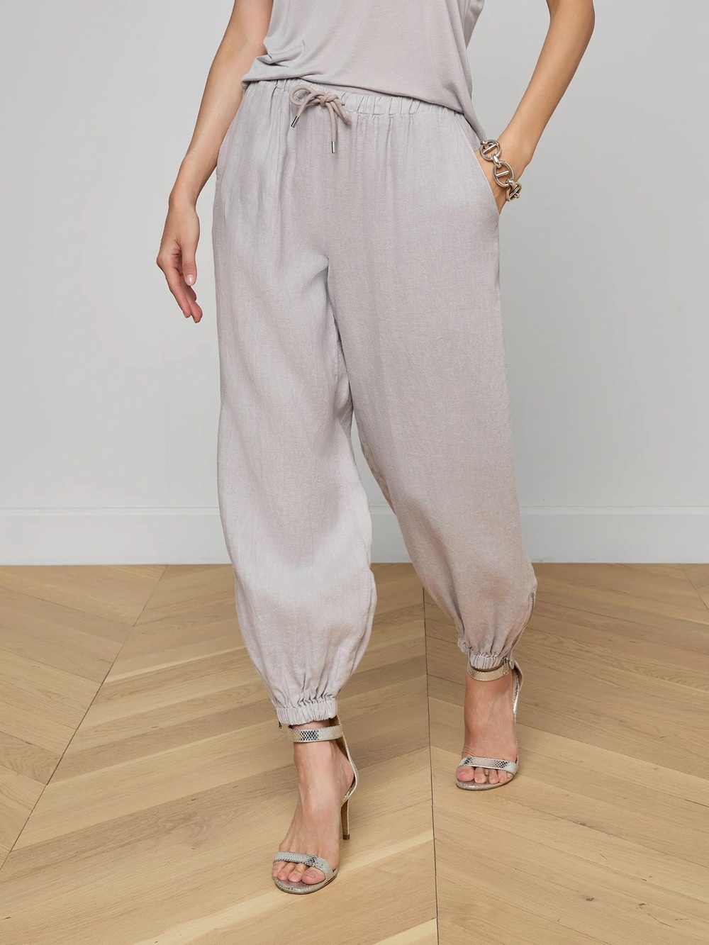 NEW L'AGENCE mariko linen jogger in light pewter size medium